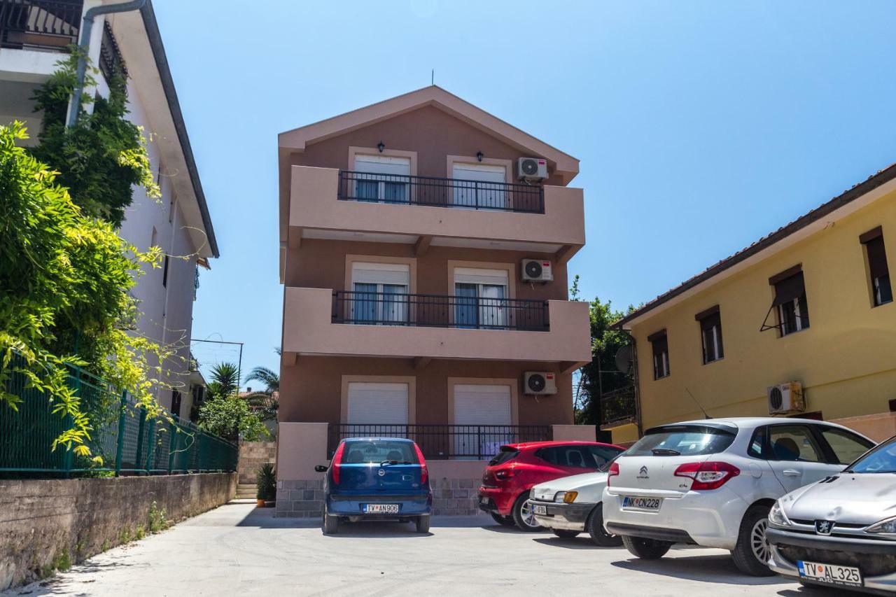 Fort City Apartments Tivat Ngoại thất bức ảnh